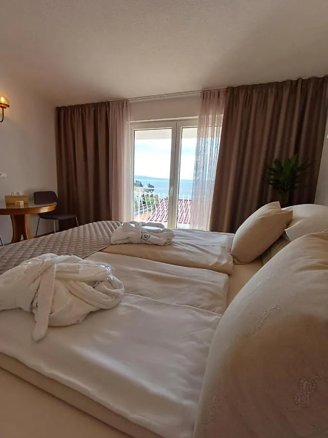 Delux Soba Sa Pogledom Na More, Hidromasaznom Kadom I Balkonom Trogir Apartment