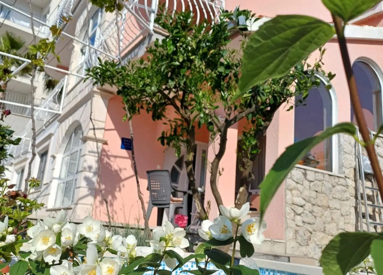 Apartment Delux Soba Sa Pogledom Na More, Hidromasaznom Kadom I Balkonom Trogir Croatia