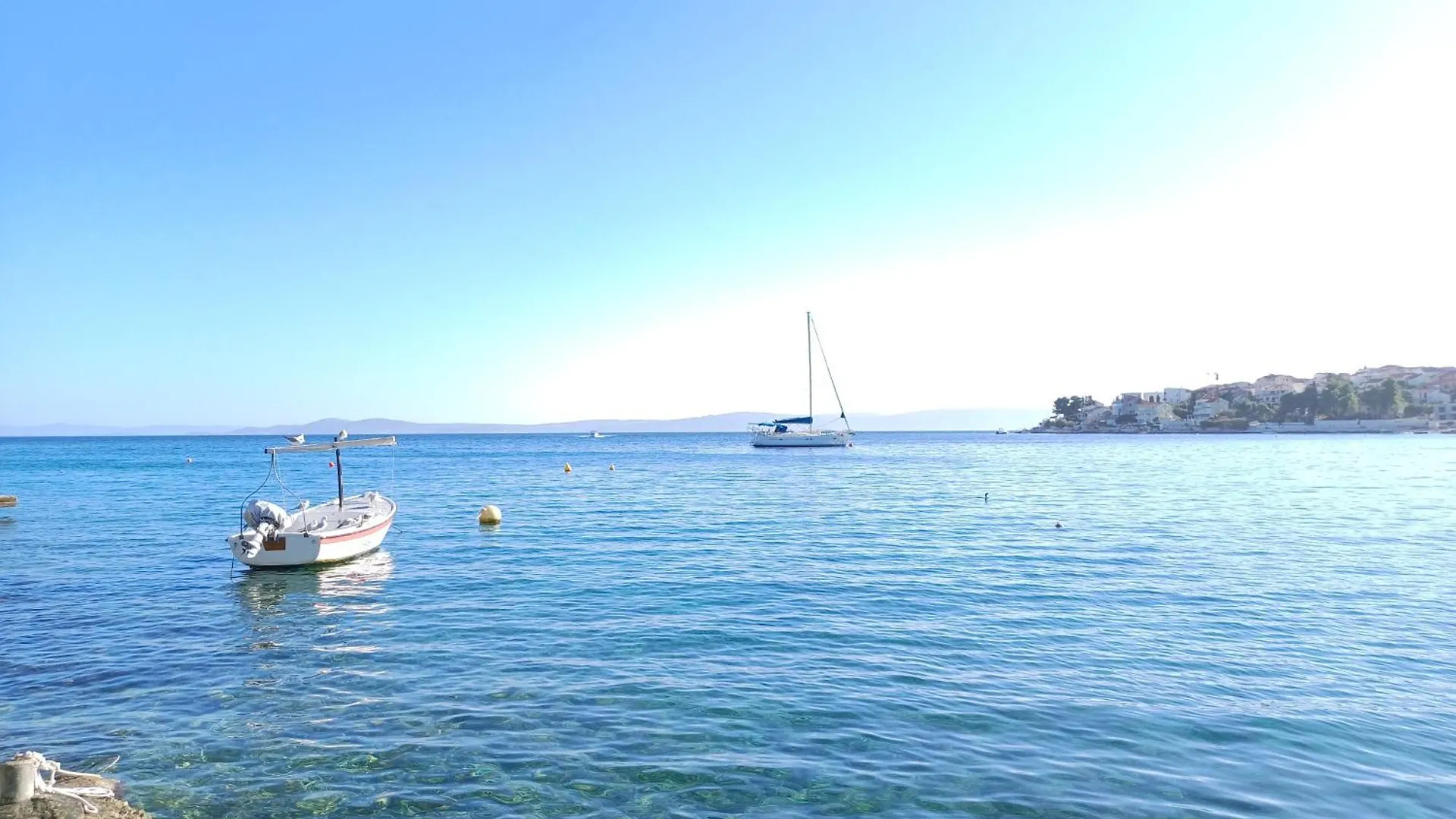 Apartment Delux Soba Sa Pogledom Na More, Hidromasaznom Kadom I Balkonom Trogir Croatia