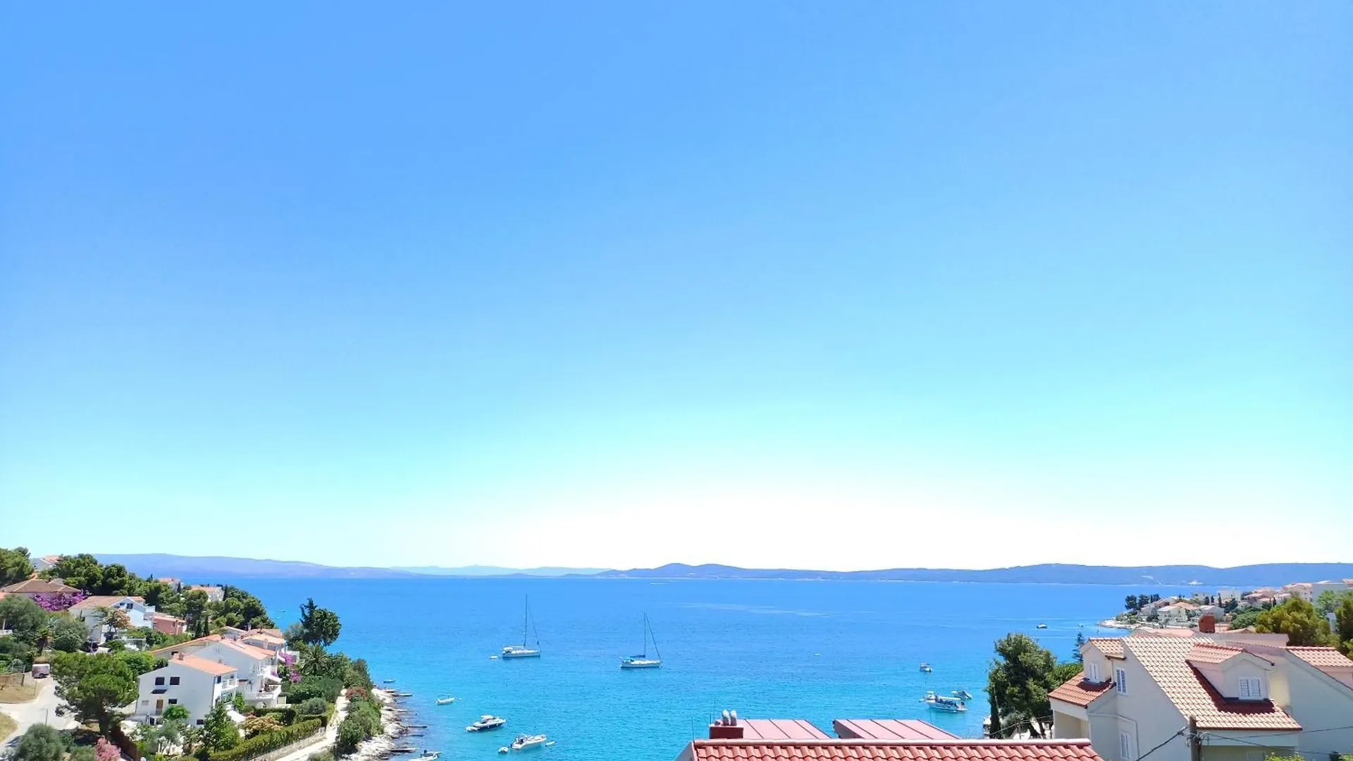 Delux Soba Sa Pogledom Na More, Hidromasaznom Kadom I Balkonom Trogir 0*,